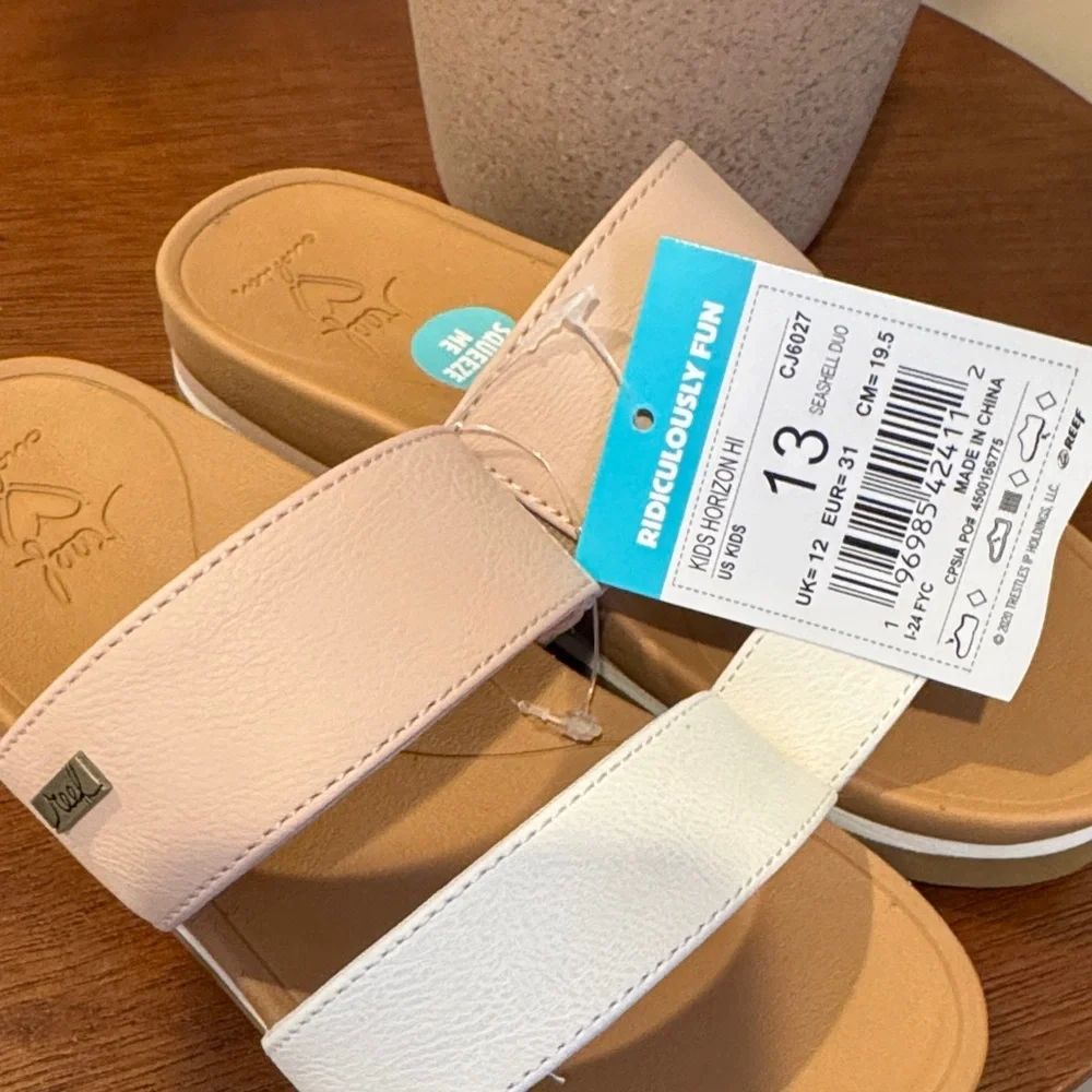 Reef Kids Horizon Hi in Pink and White - Picture 3 of 8